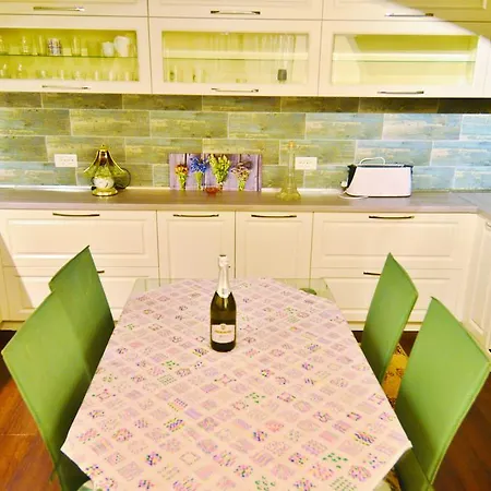 Berberi Apartment *